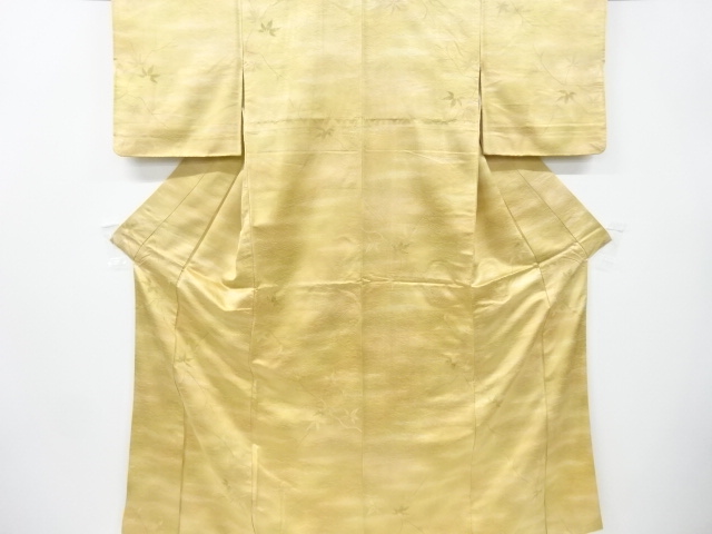 リサイクル　笹楓模様小紋着物